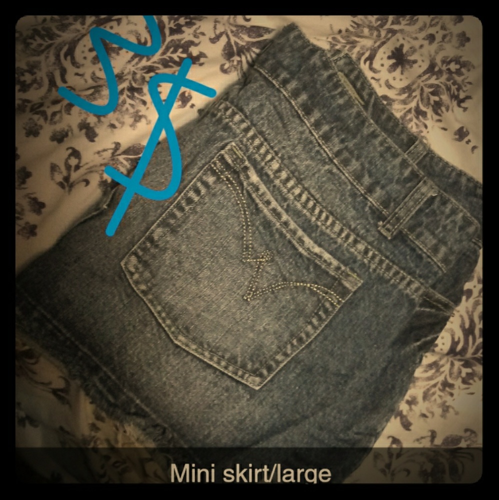 Mini skirt